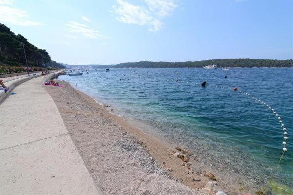 Great Apartment Mali Losinj Exterior photo